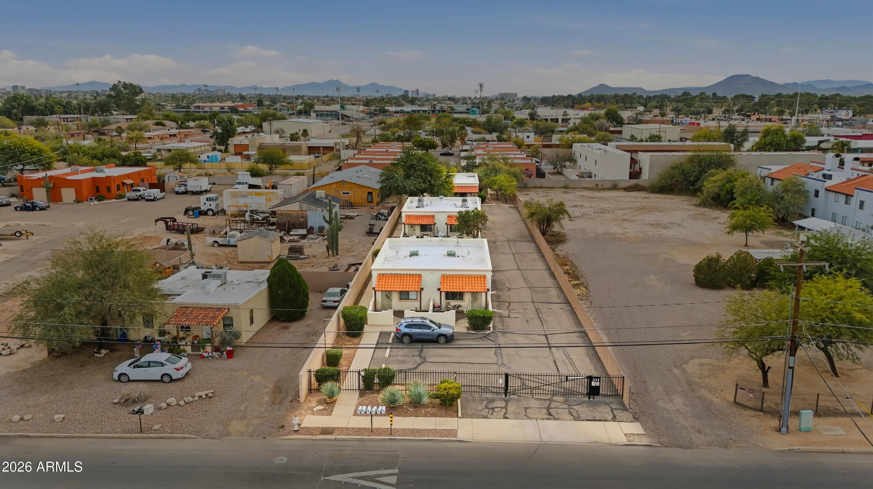 Photo of Listing #6974415