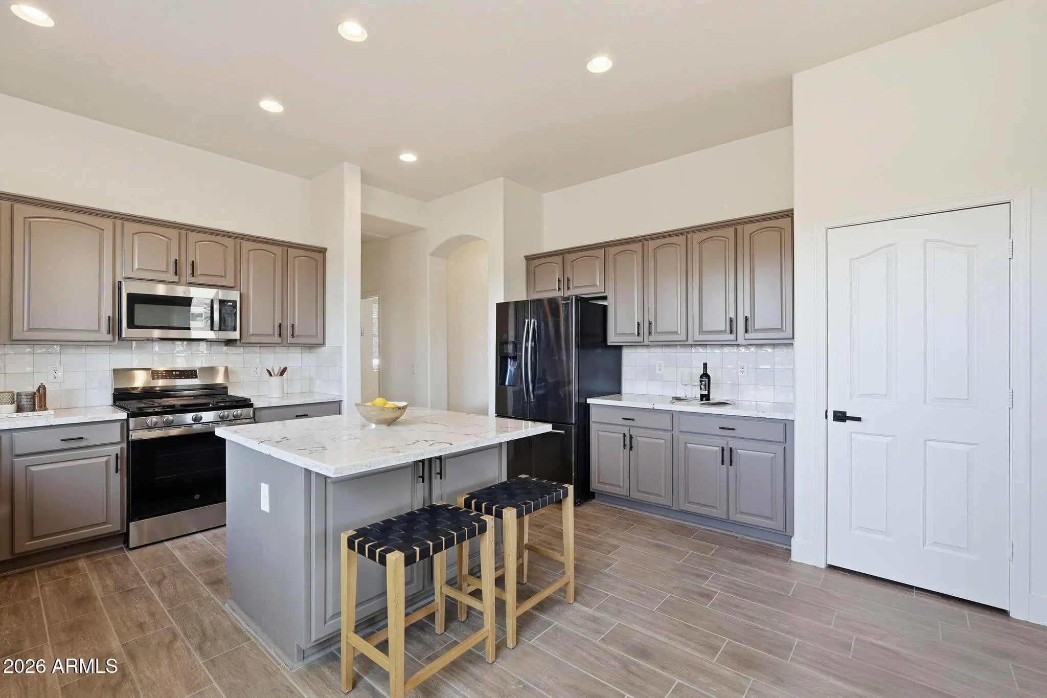 Photo of Listing #6972963