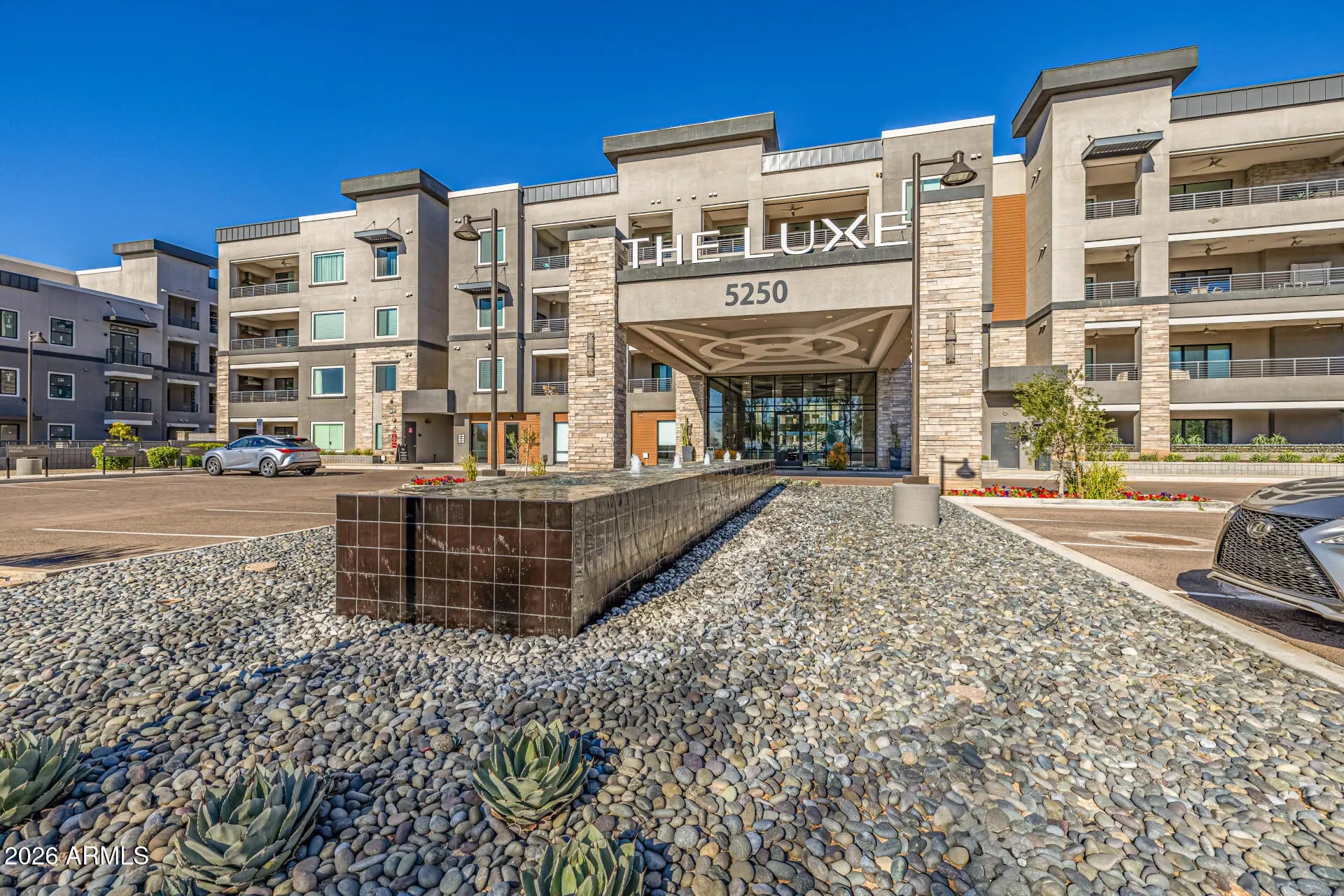 Photo of Listing #6973471