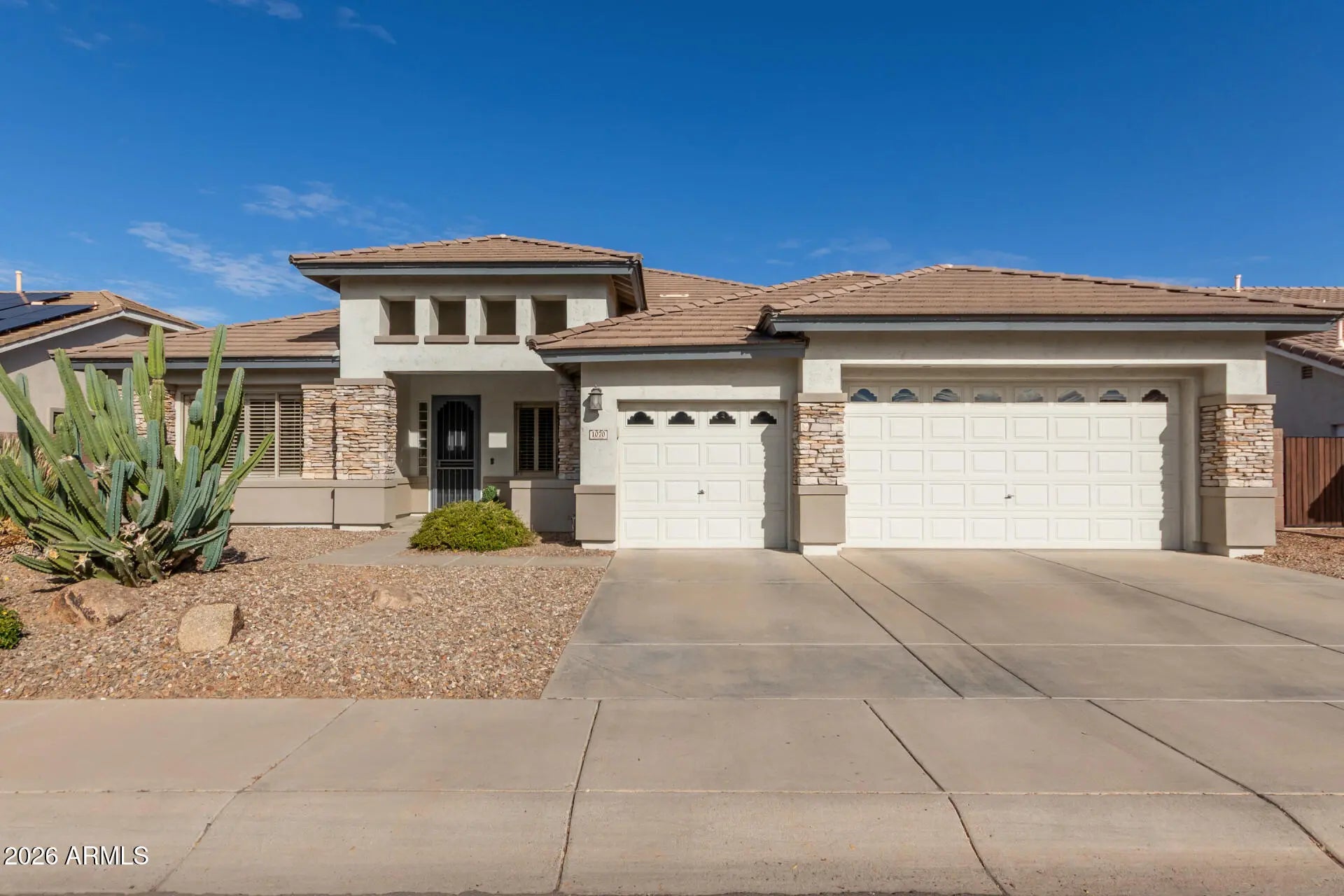 Photo of Listing #6973677