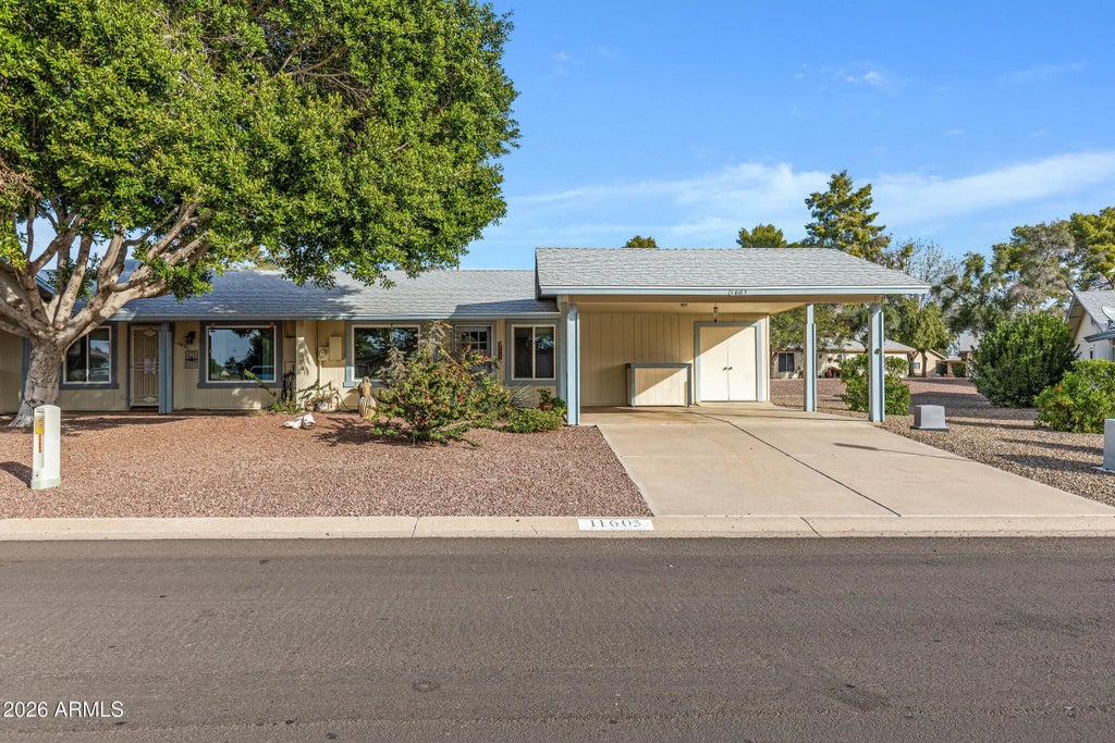 11605 S Jokake Street, Phoenix