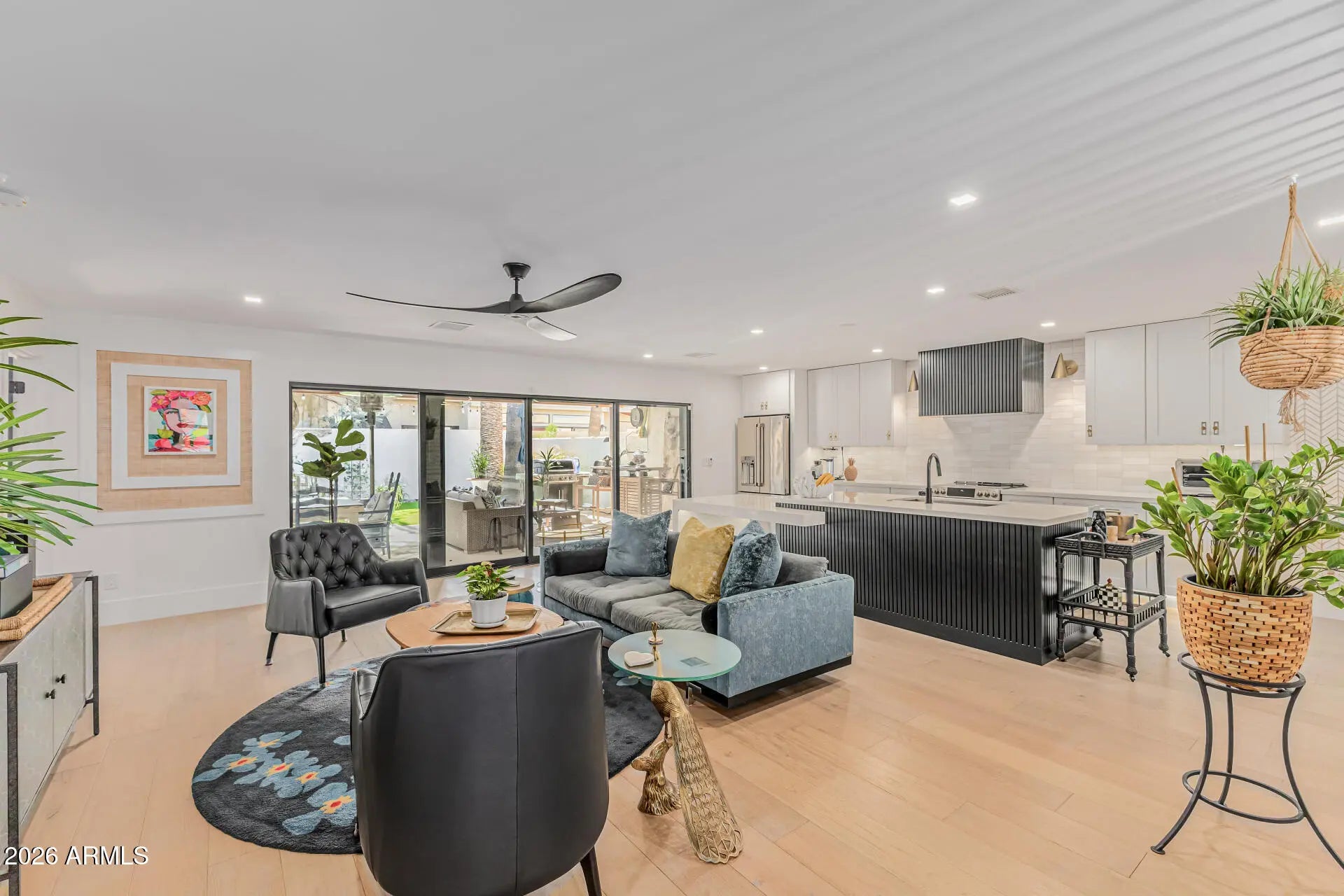 Photo of Listing #6976309