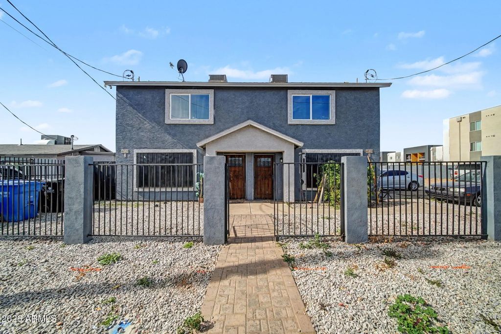 4020 S 15th Street, Phoenix