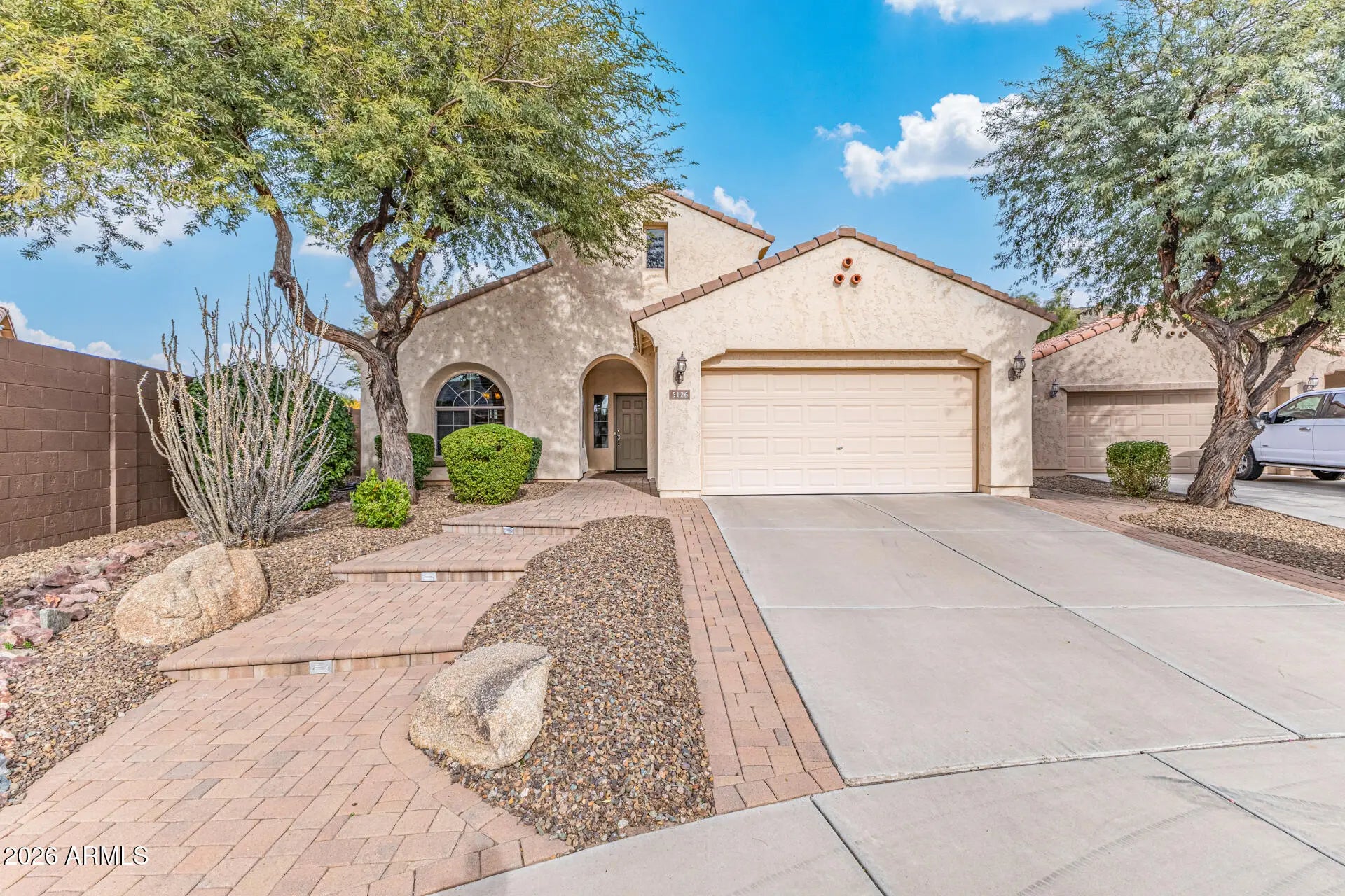 Photo of Listing #6974273