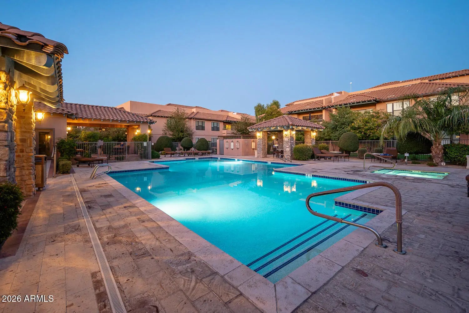 Photo of Listing #6978824