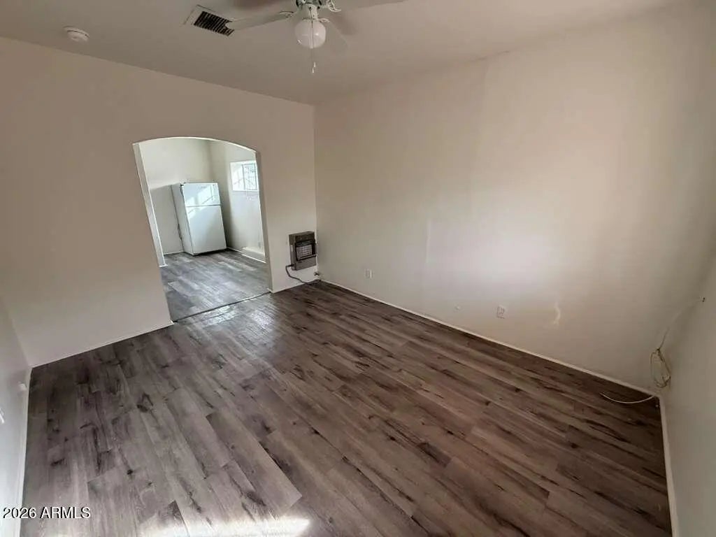 Photo of Listing #6972525