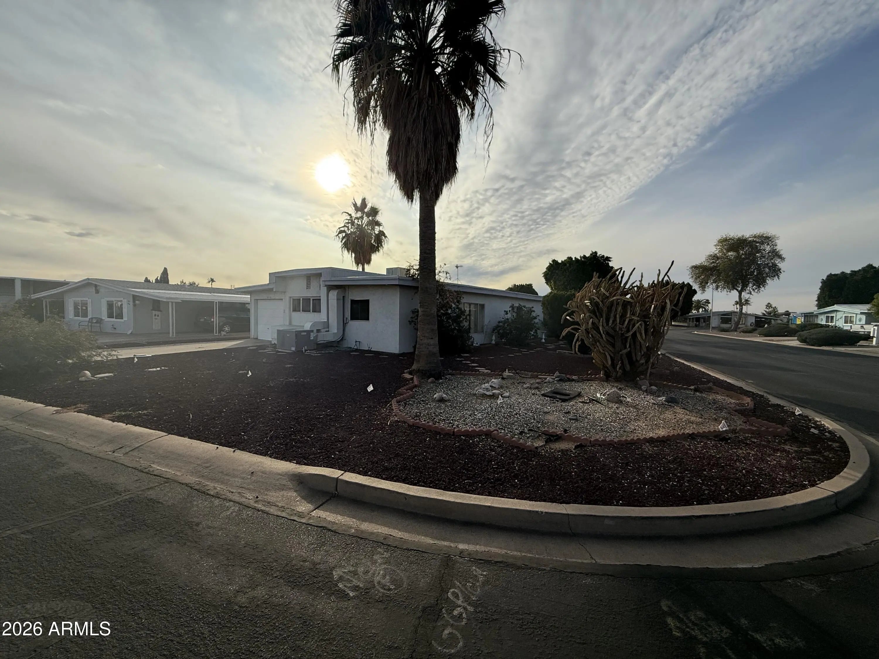 Photo of Listing #6977104