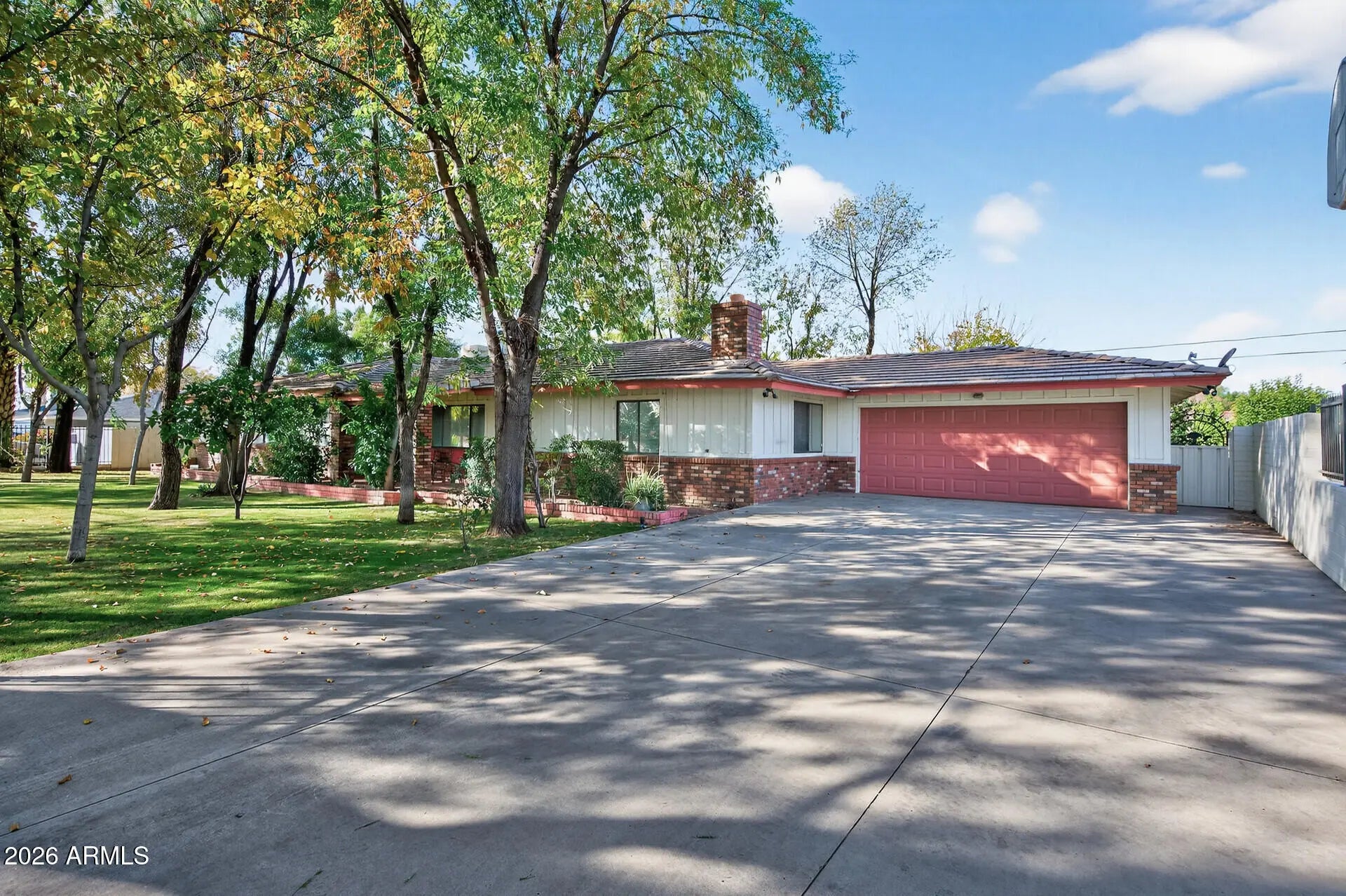 Photo of Listing #6974678