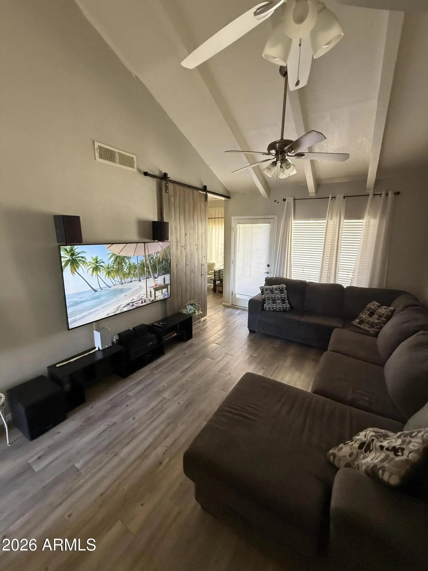 Photo of Listing #6972823