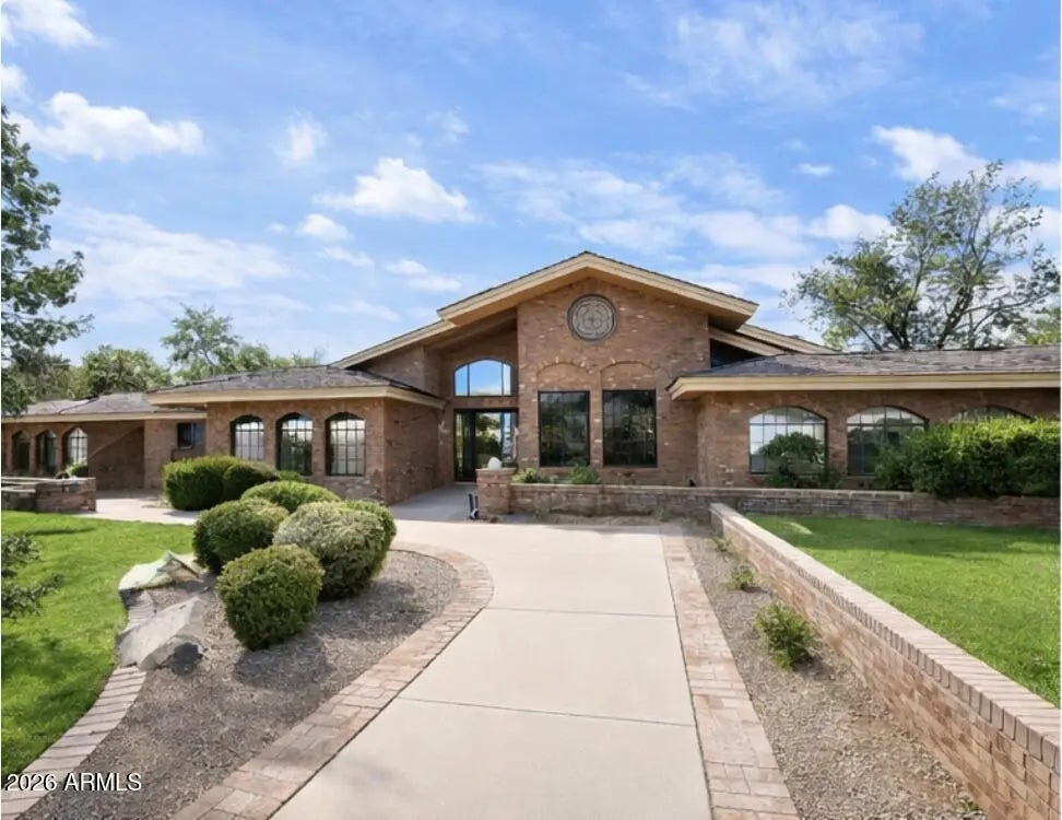 1020 E Caroline Lane, Tempe