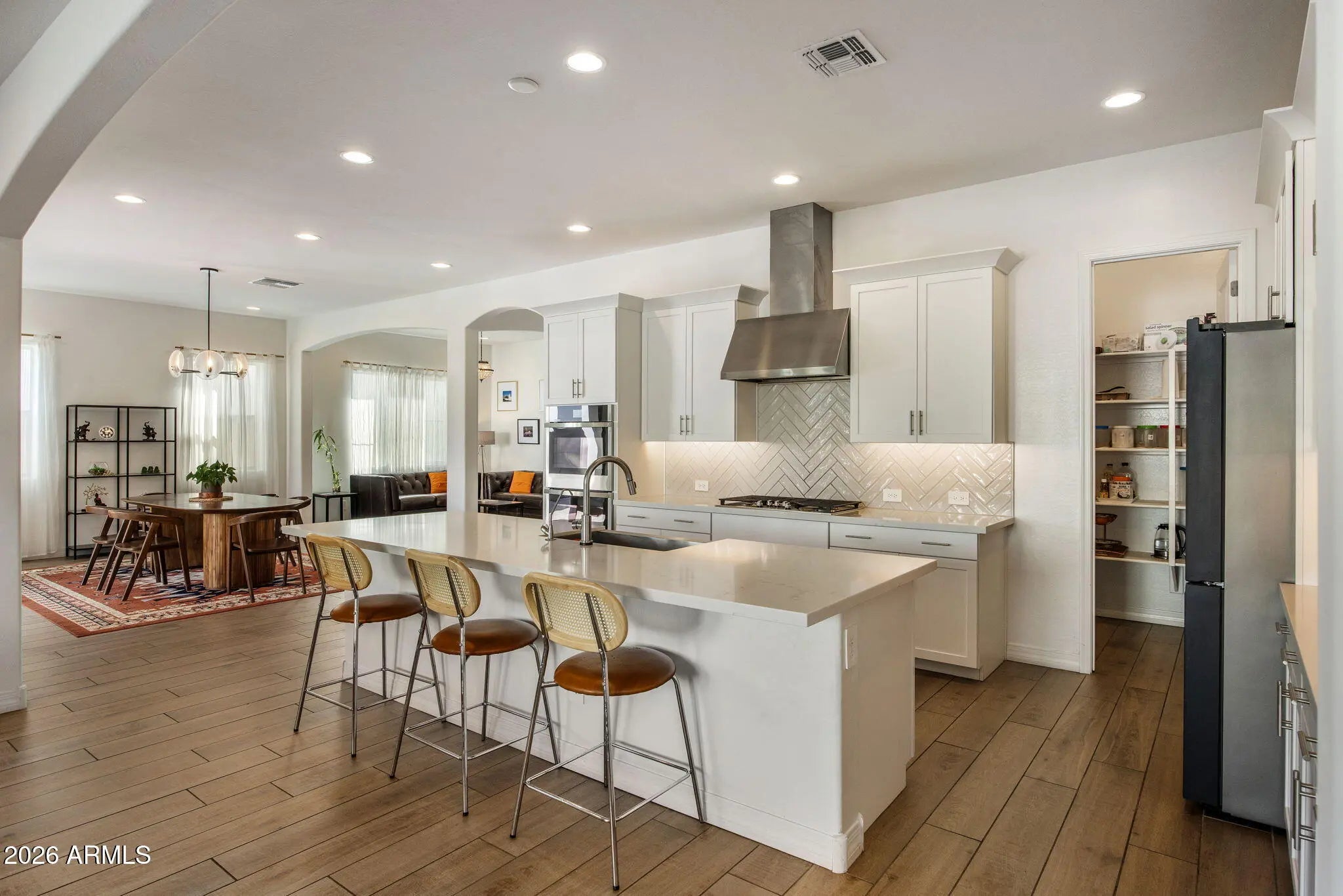 Photo of Listing #6973258