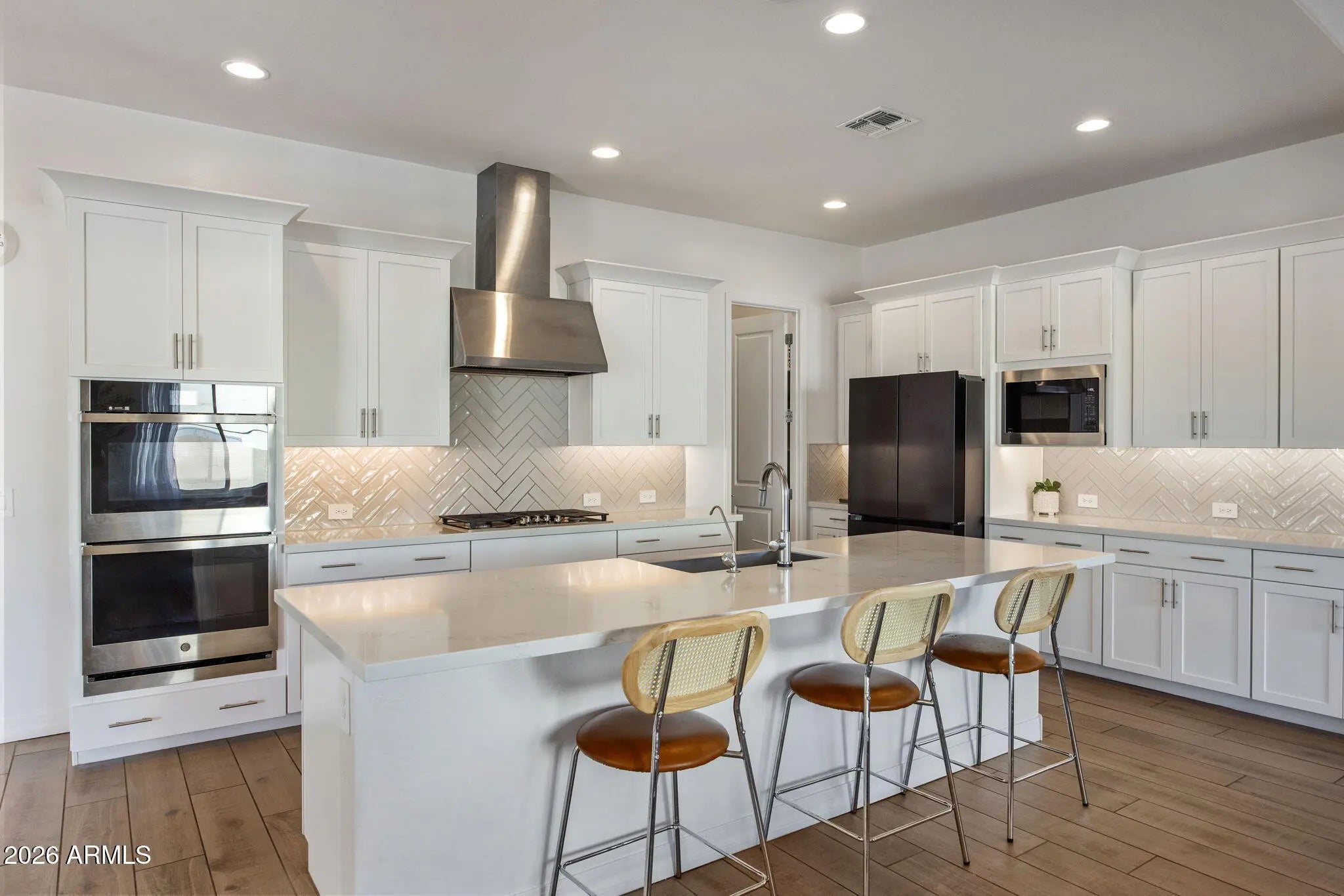 Photo of Listing #6973258