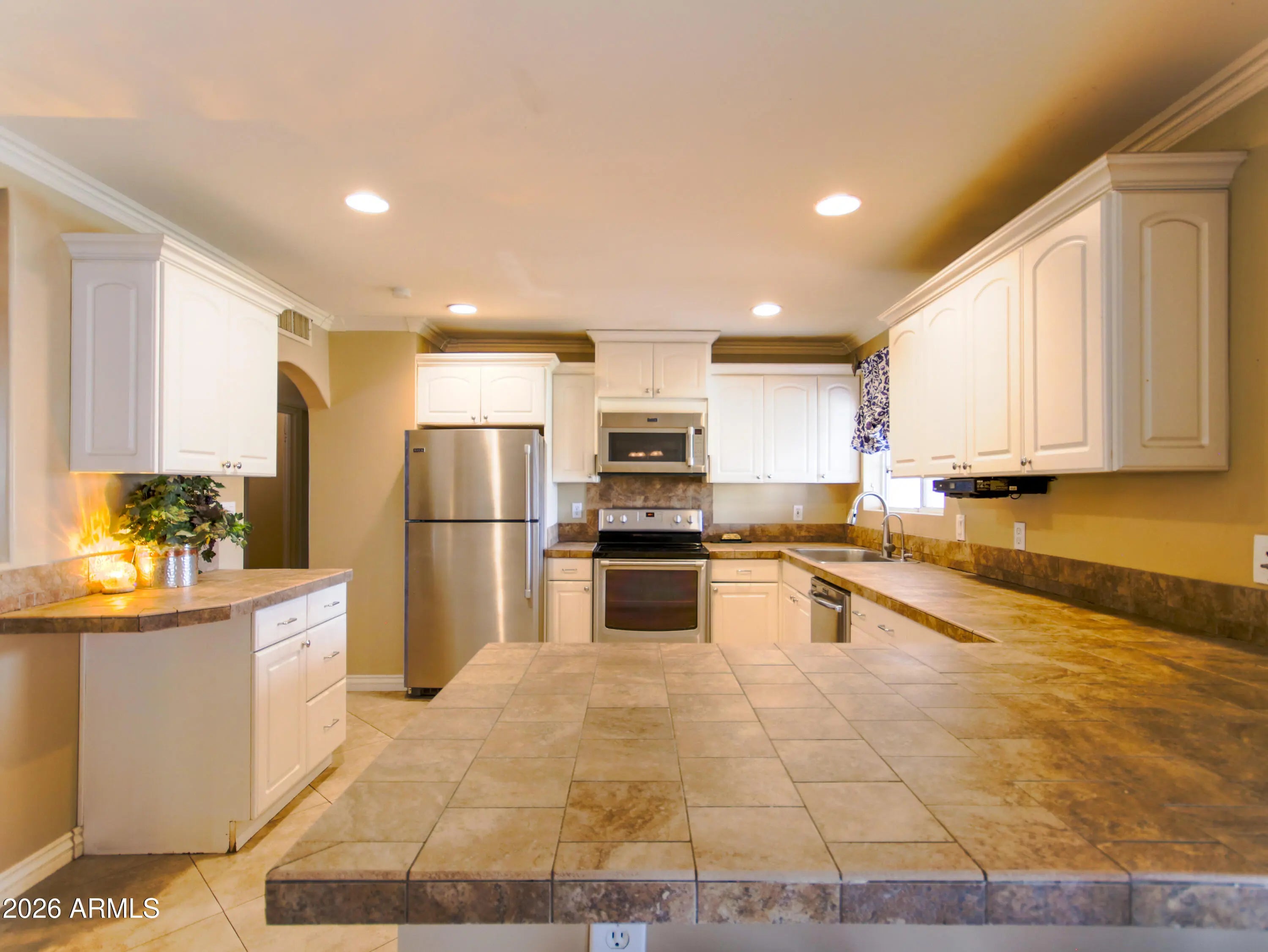 Photo of Listing #6973298