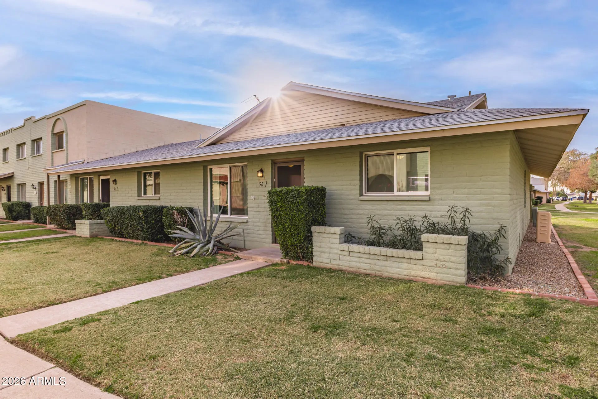 Photo of Listing #6976785