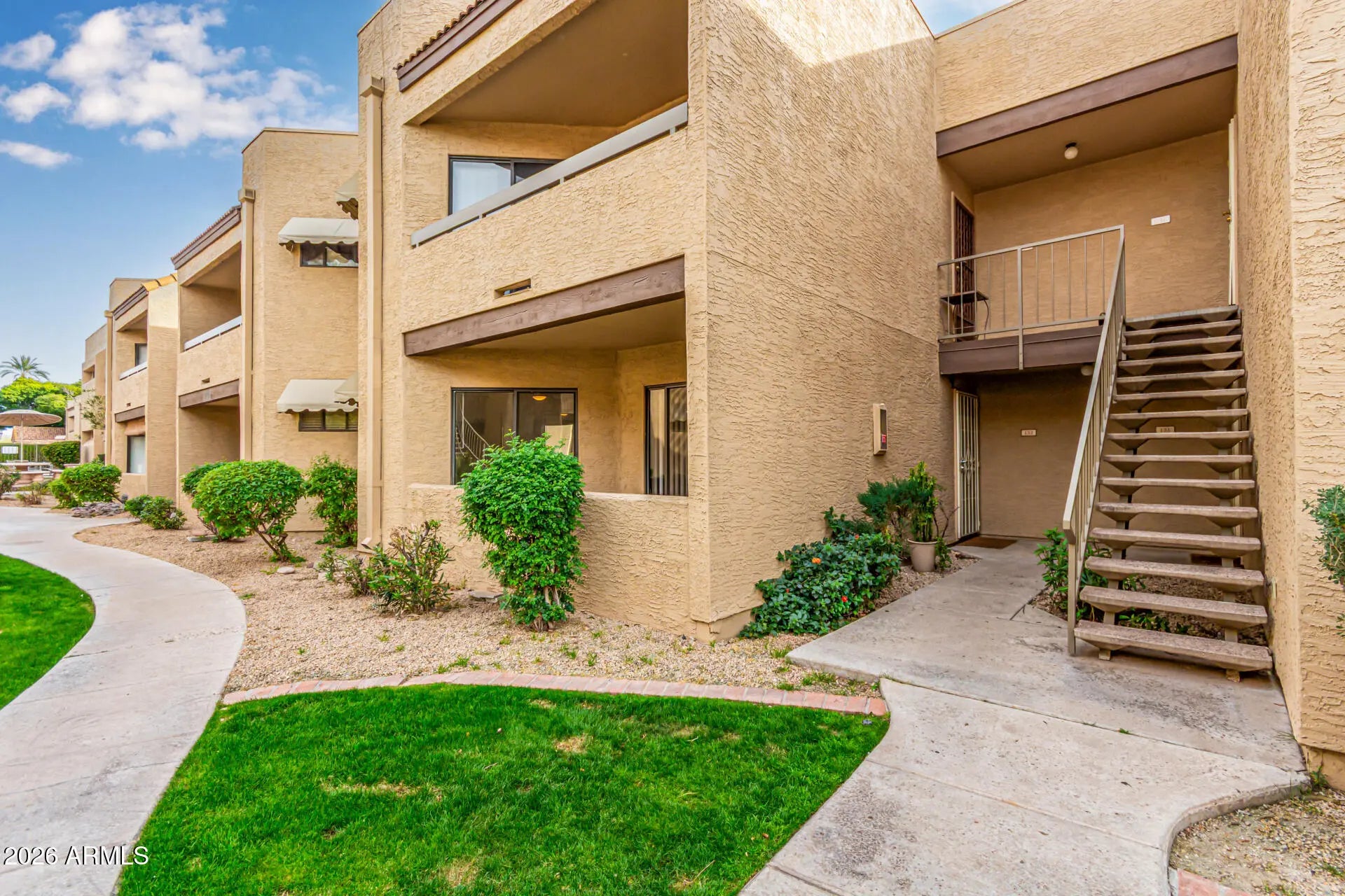 Photo of Listing #6973958