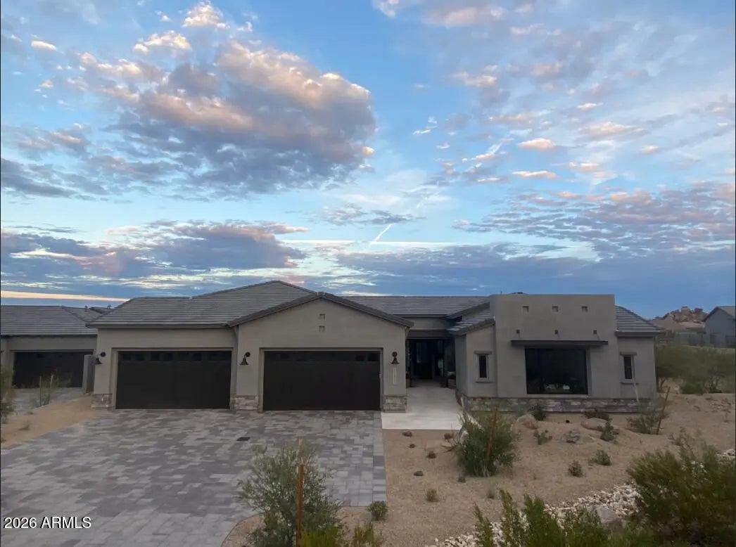 Photo of Listing #6978189