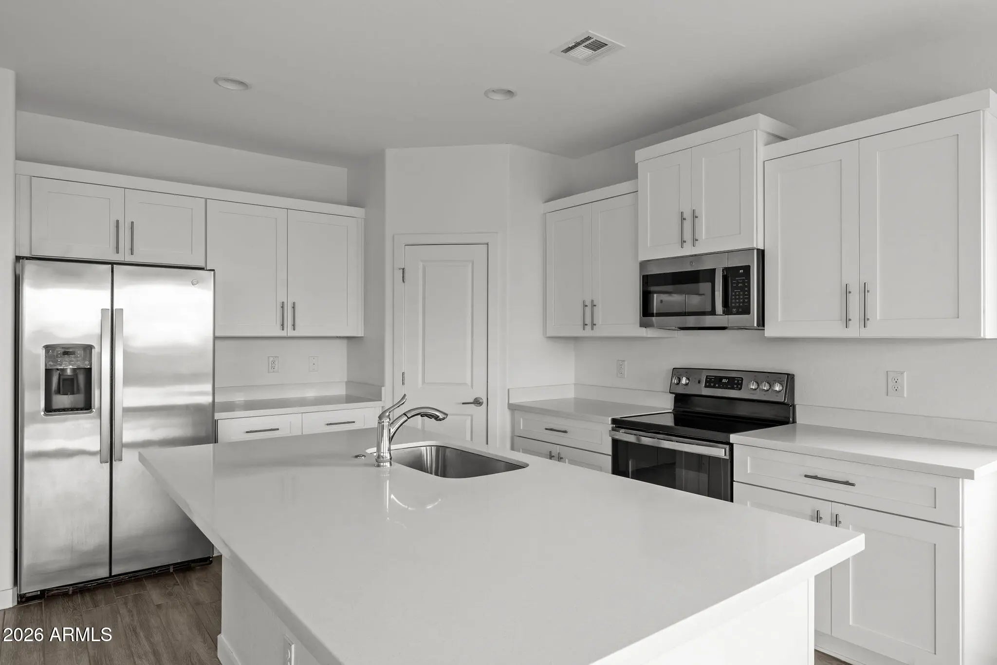 Photo of Listing #6974064