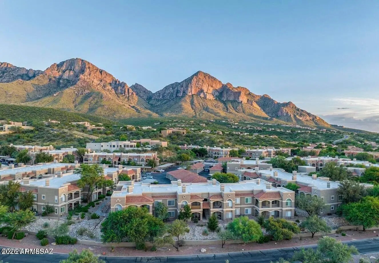 Photo of Listing #6974391