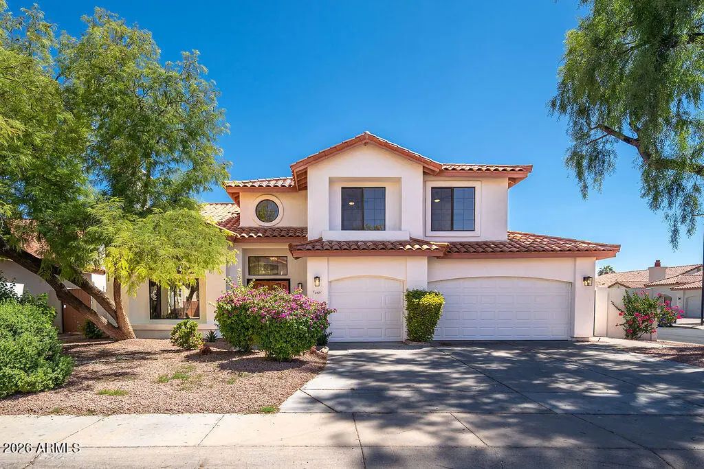 5631 W Aster Drive, Glendale