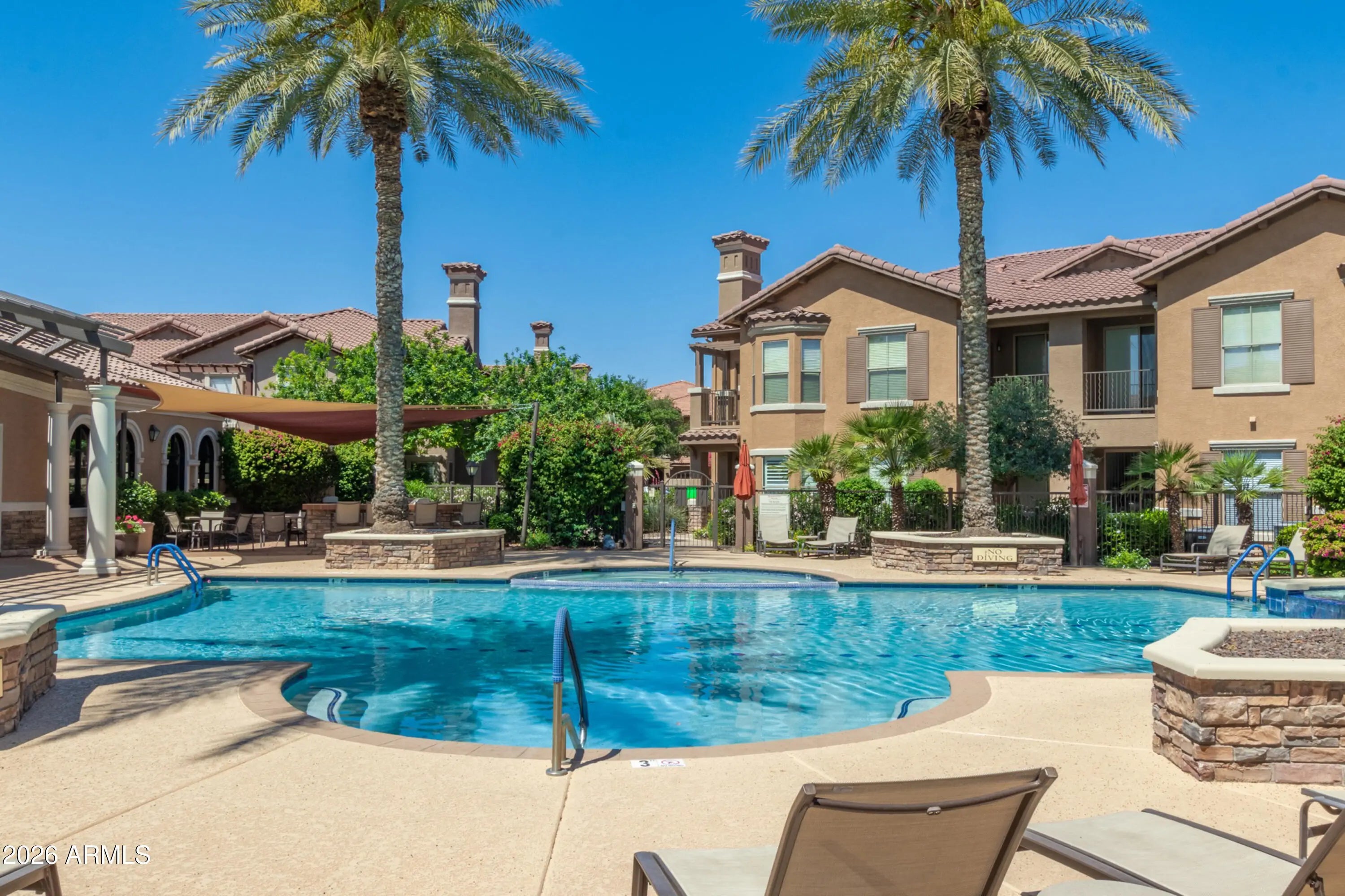 Photo of Listing #6974347