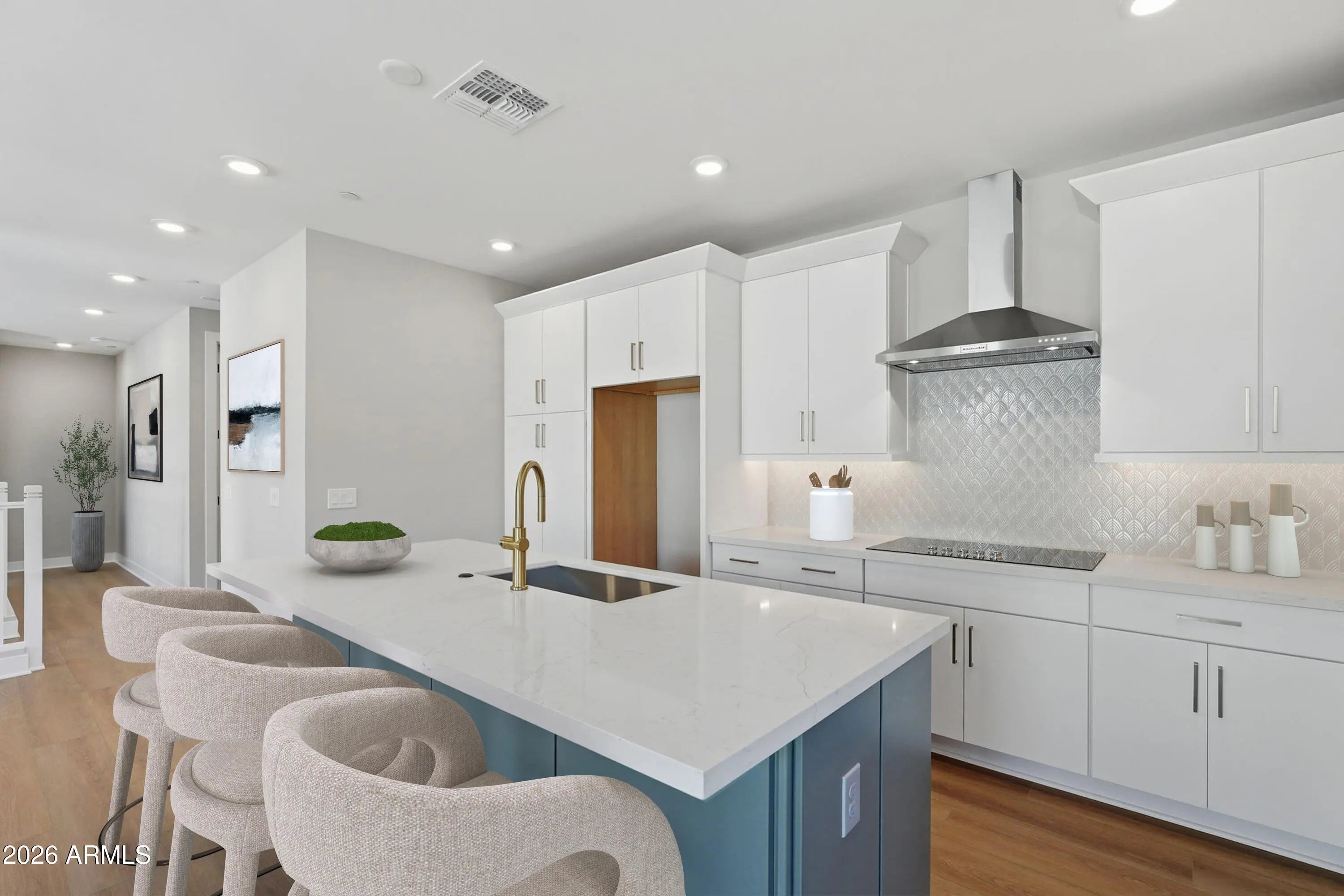 Photo of Listing #6974393