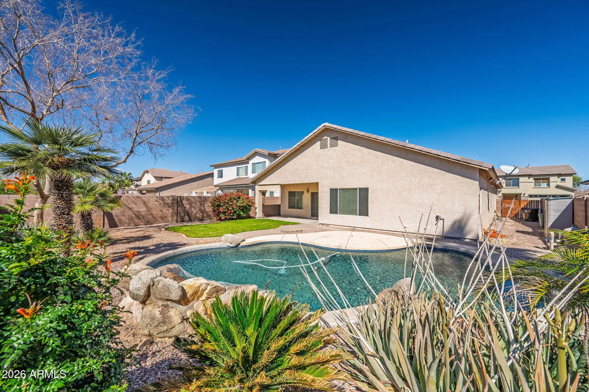 Photo of Listing #6976554