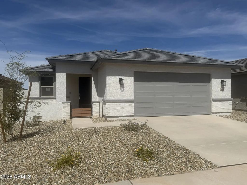 46850 W Crescent Moon Drive, Maricopa