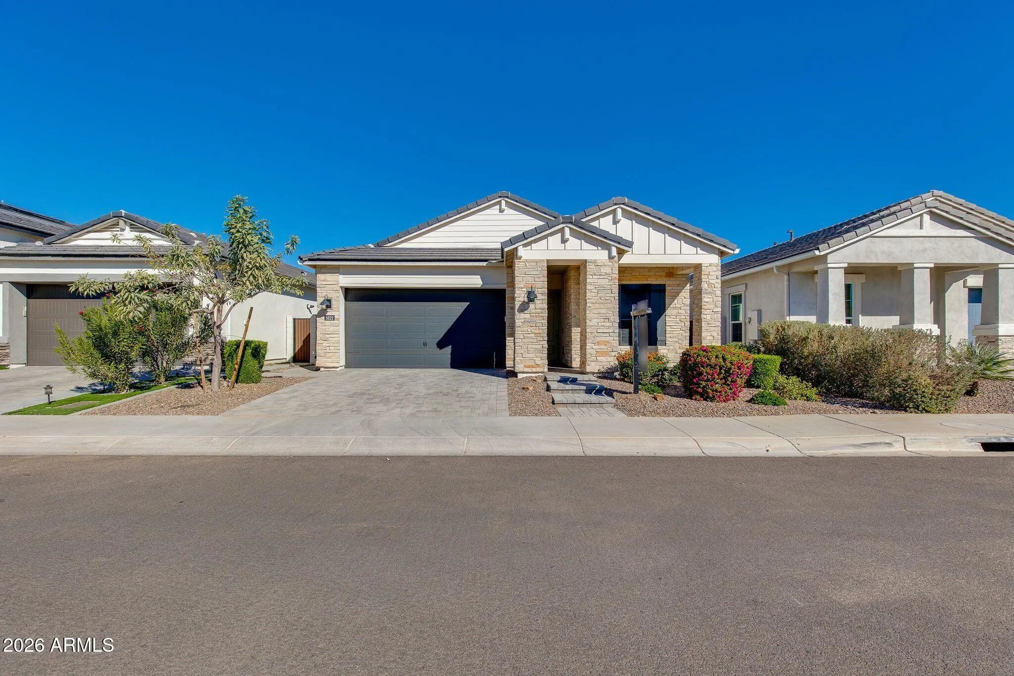 Photo of Listing #6980881