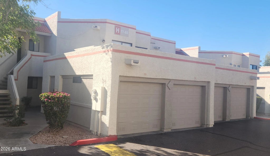 885 N Granite Reef Road (unit 82), Scottsdale