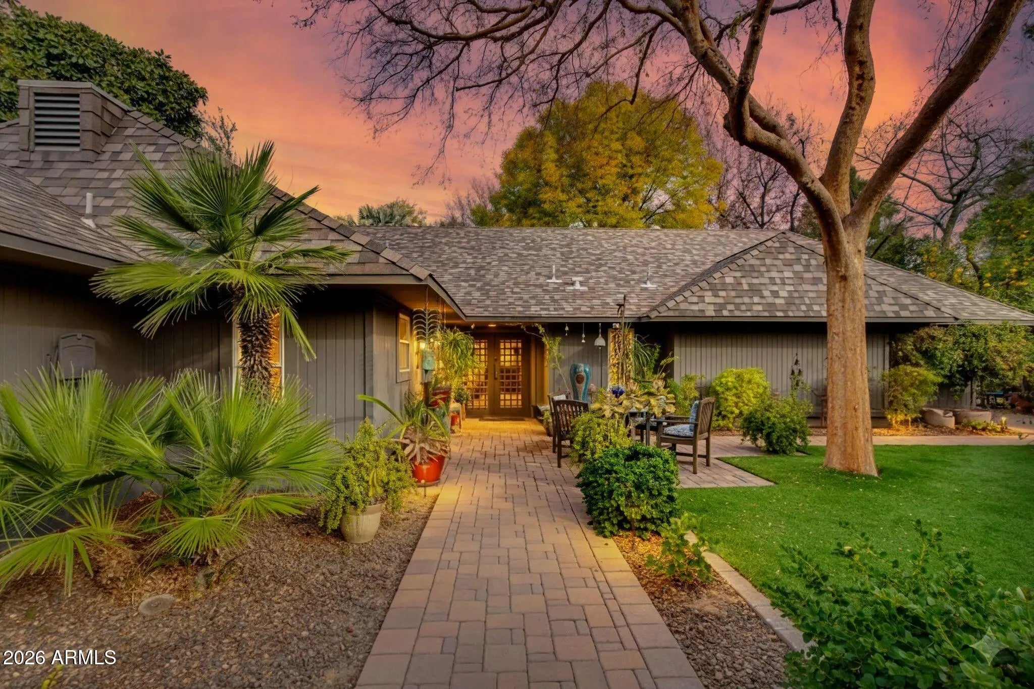 Photo of Listing #6976809