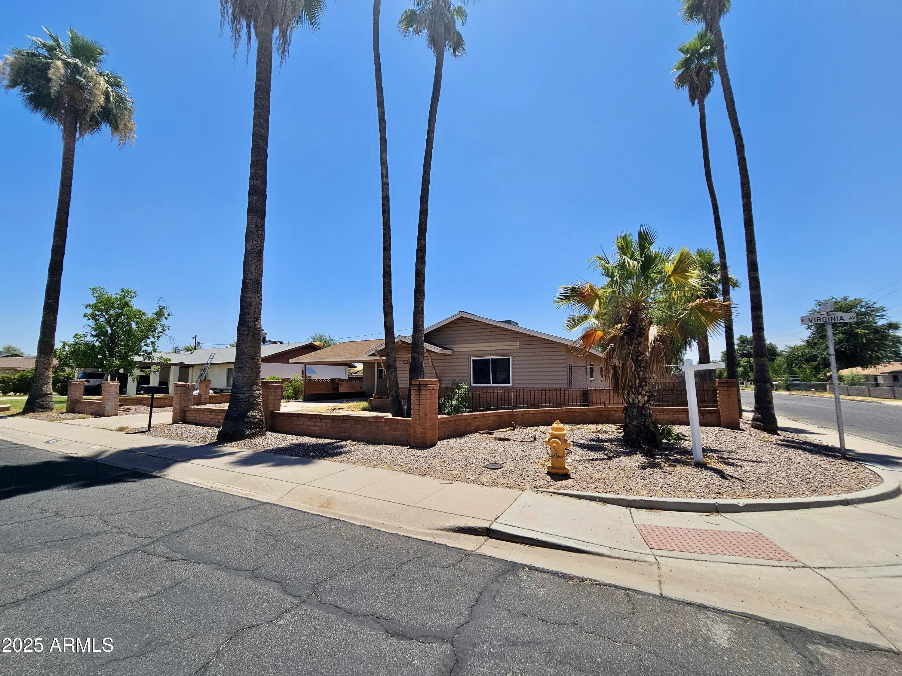 Photo of Listing #6975906