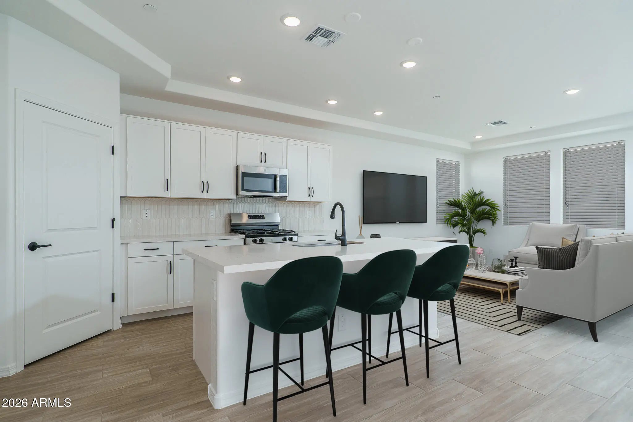 Photo of Listing #6974883