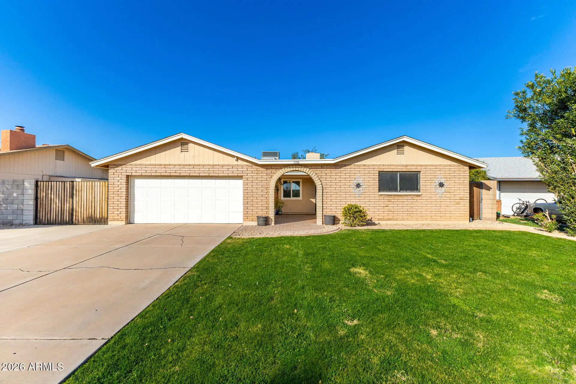 Photo of Listing #6975112