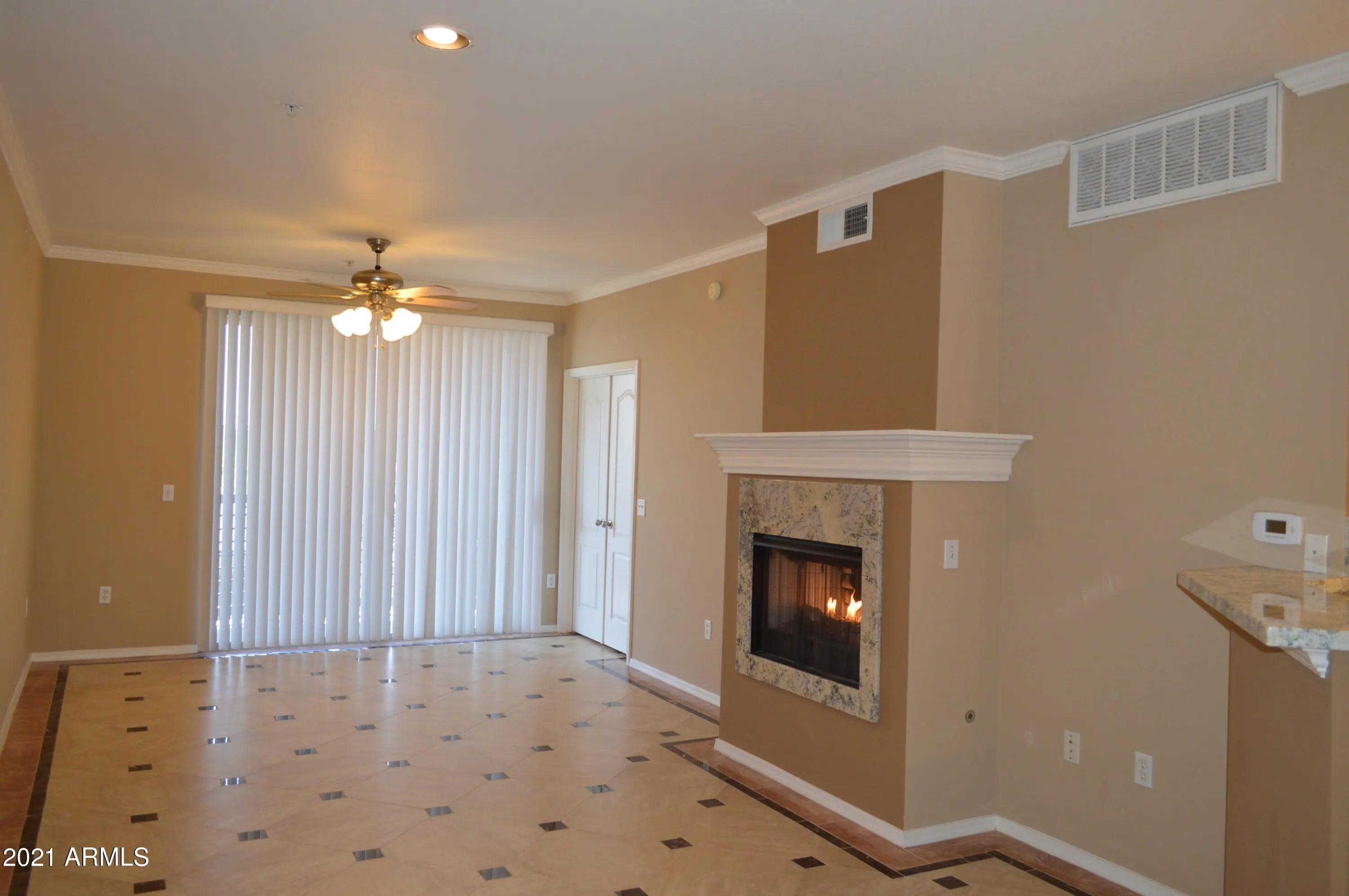 Photo of Listing #6974924