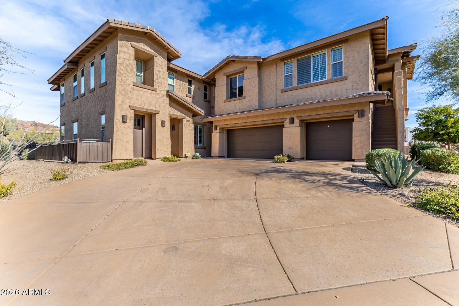 Photo of Listing #6976610