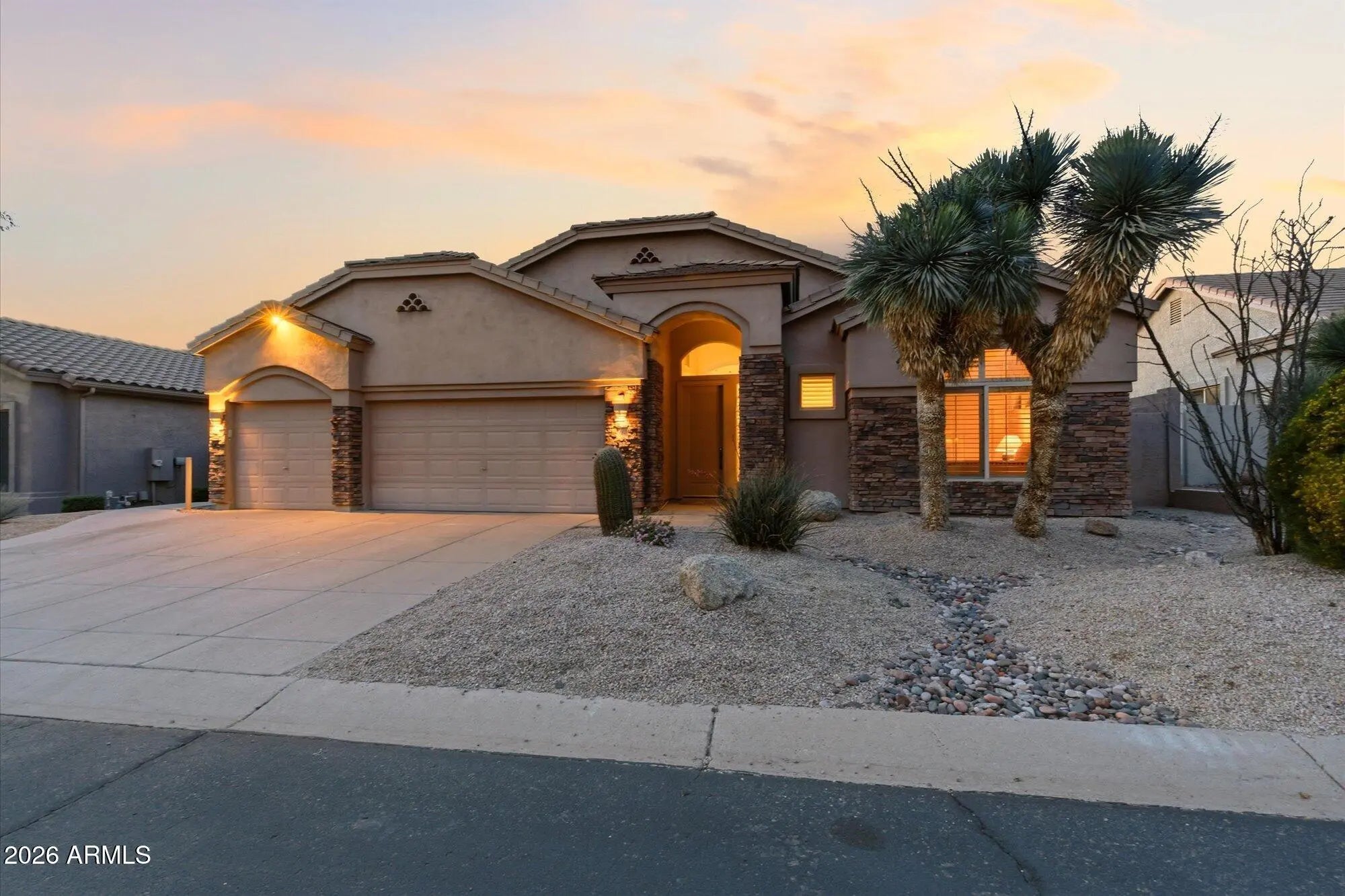 Photo of Listing #6976240