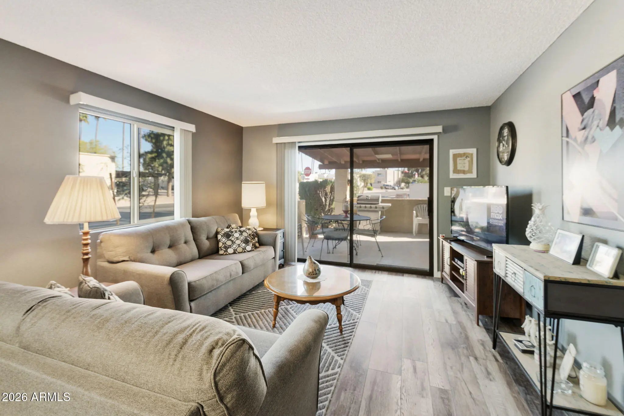 Photo of Listing #6977077