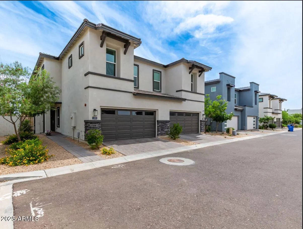 Photo of Listing #6985387