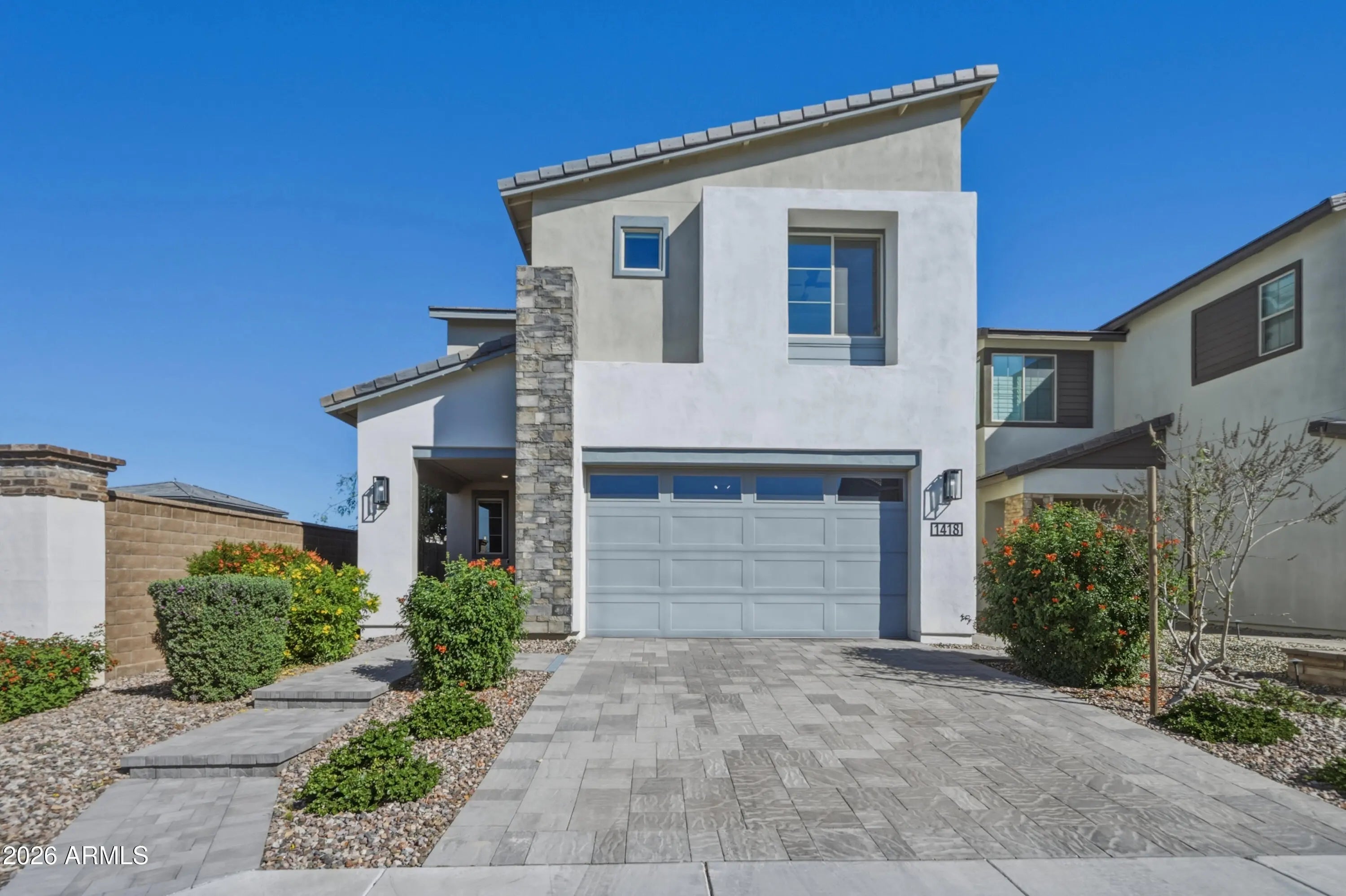 Photo of Listing #6983124