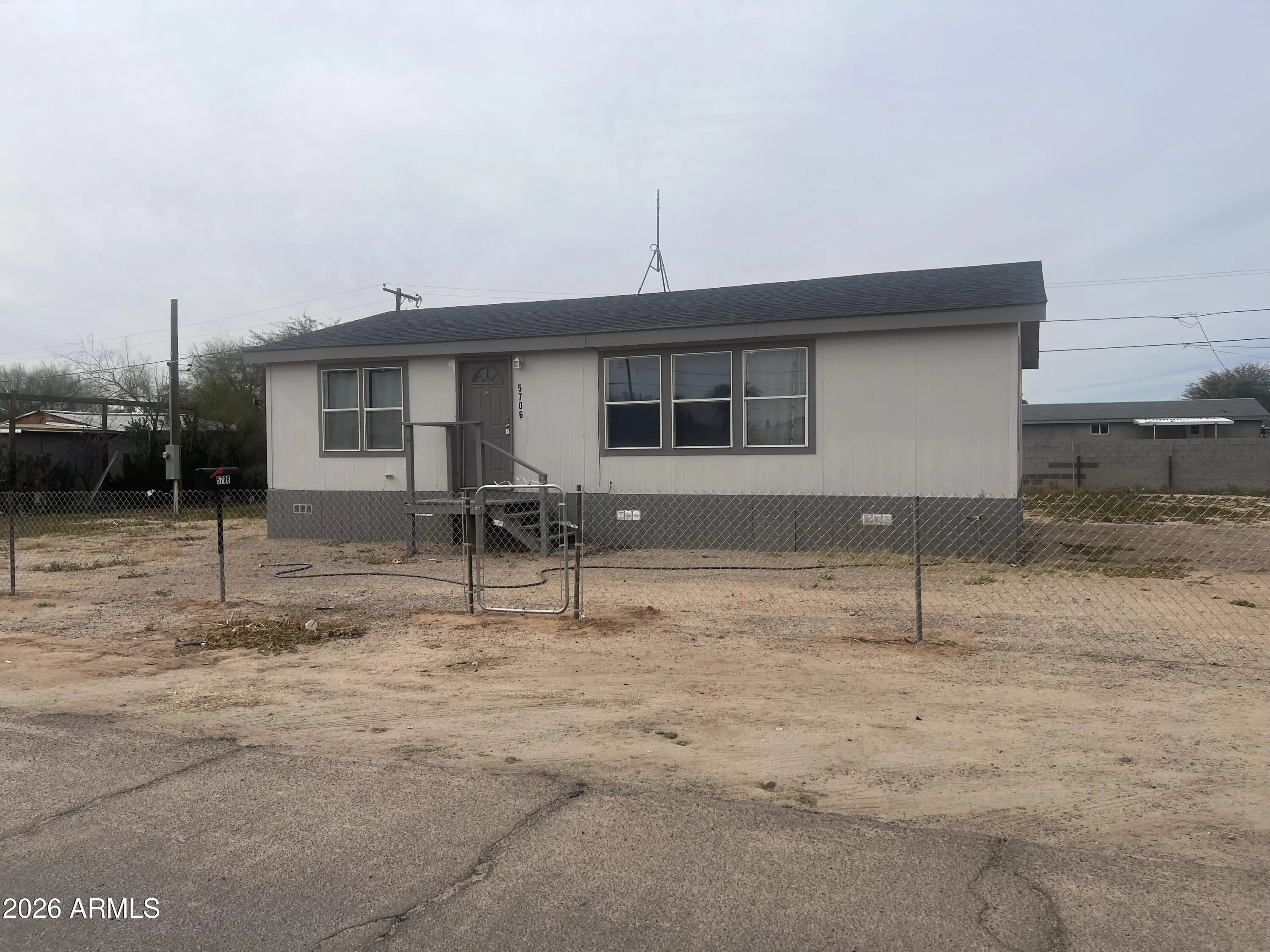 Photo of Listing #6975385