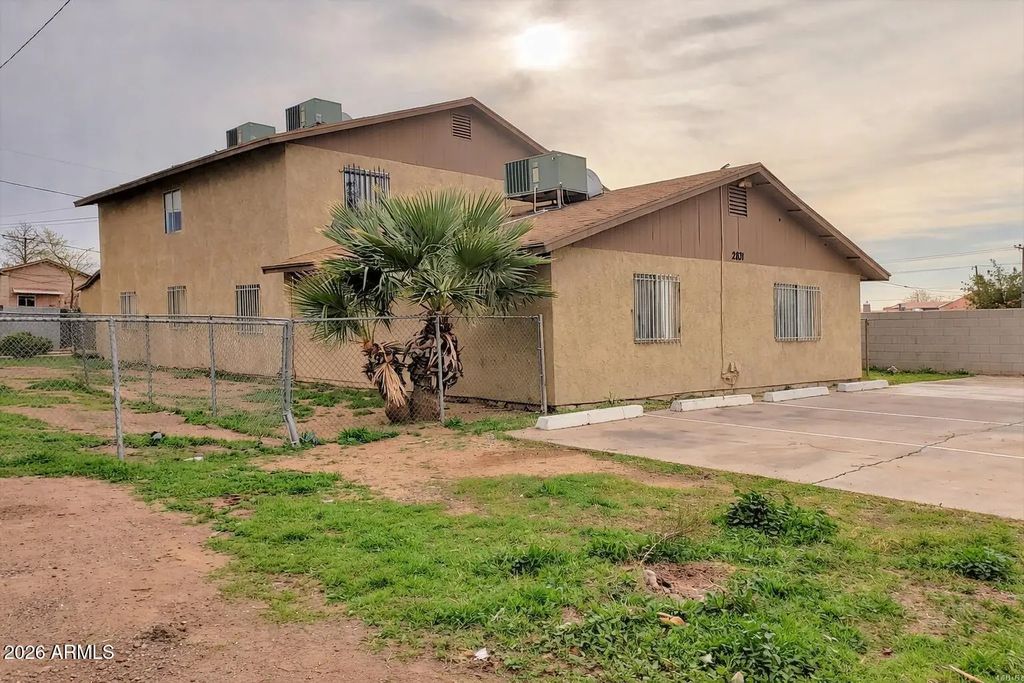 2831 E Mobile Lane, Phoenix