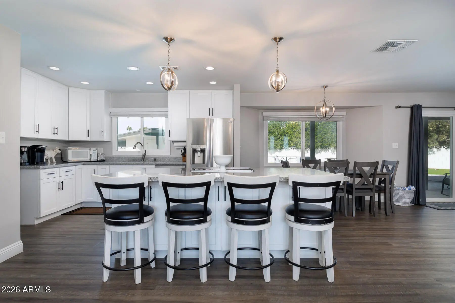 Photo of Listing #6980255