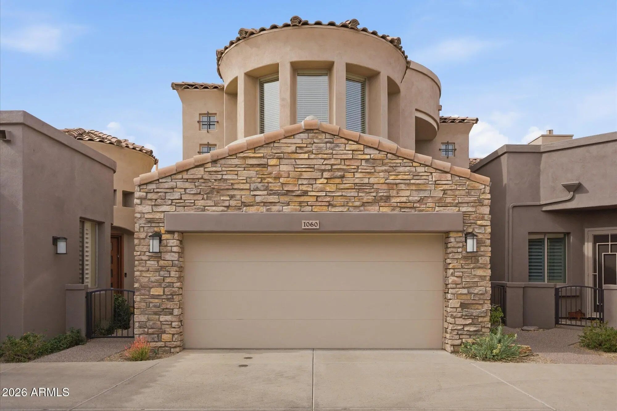 Photo of Listing #6975624