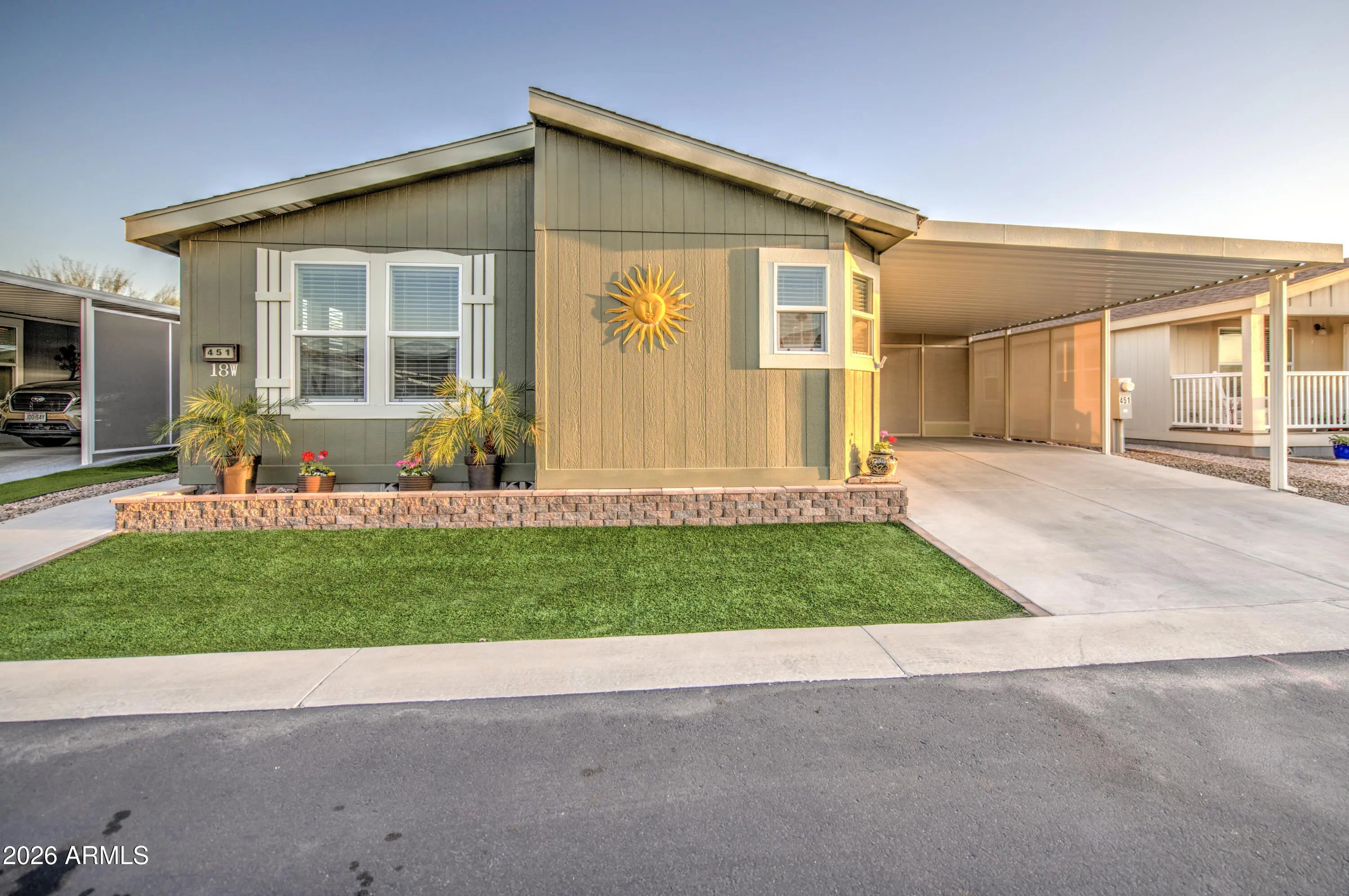 Photo of Listing #6977757