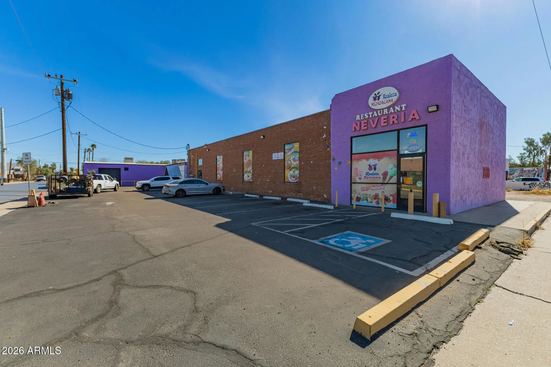 Photo of Listing #6976713