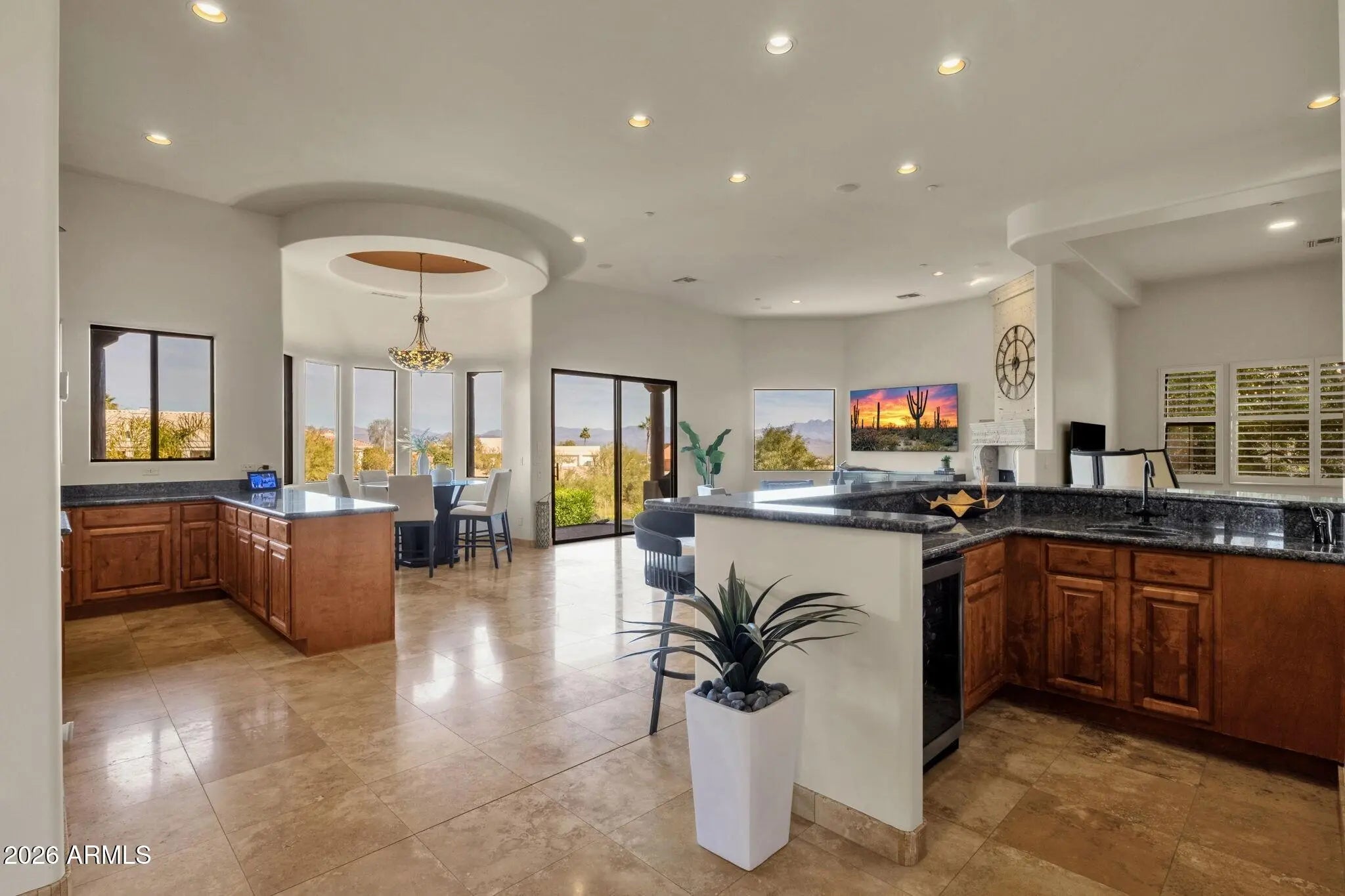 Photo of Listing #6975977