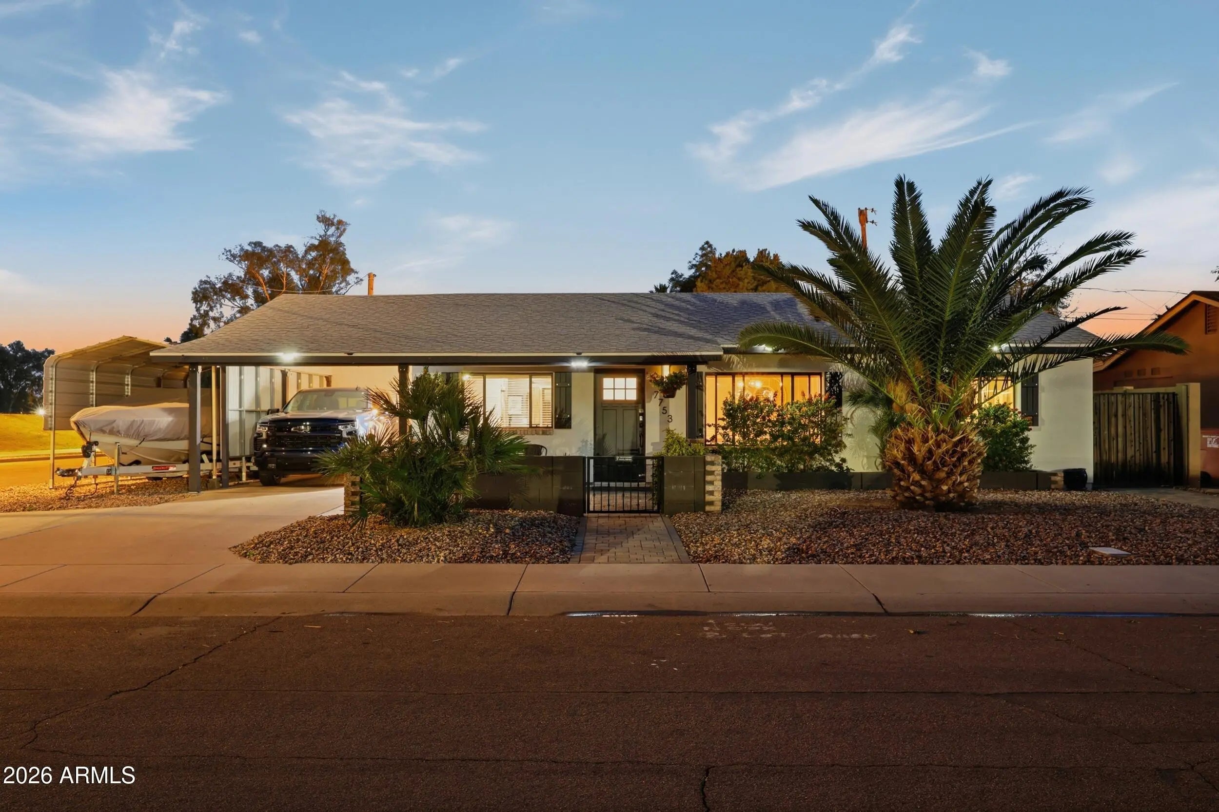 Photo of Listing #6977830