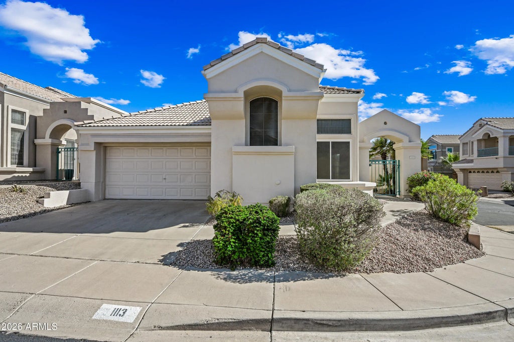 1113 E Hiddenview Drive, Ahwatukee