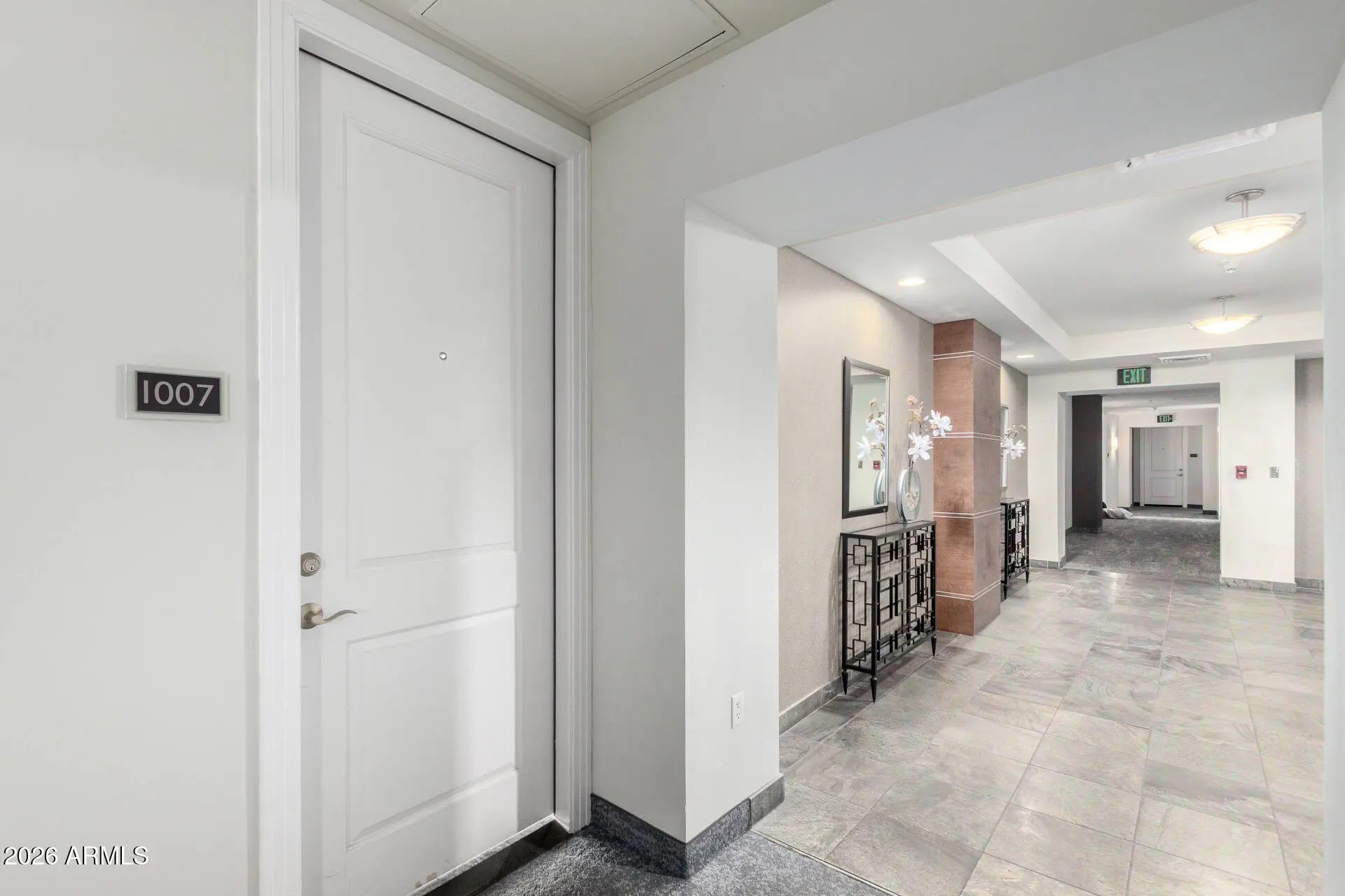 Photo of Listing #6976489