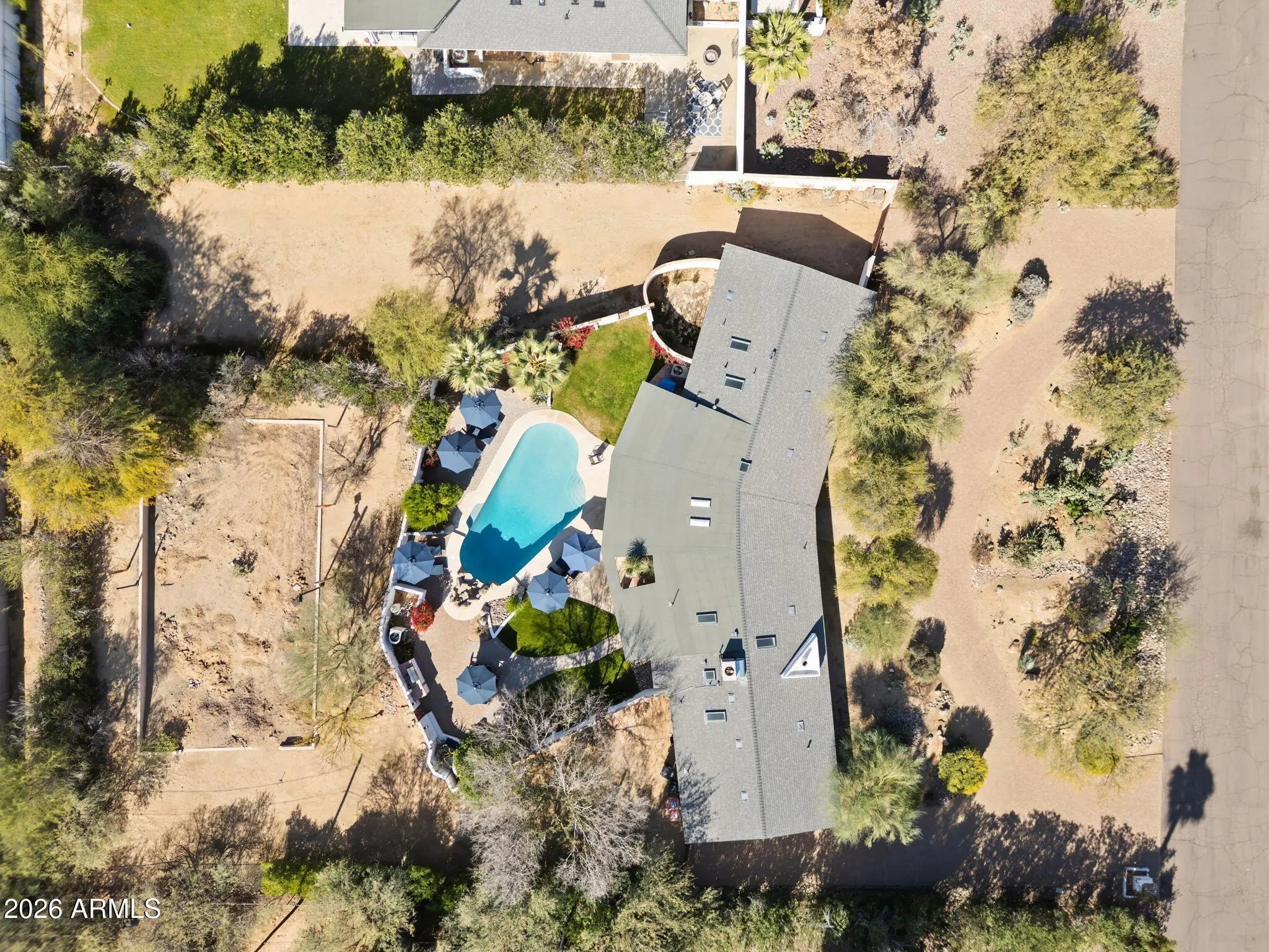 Photo of Listing #6977079